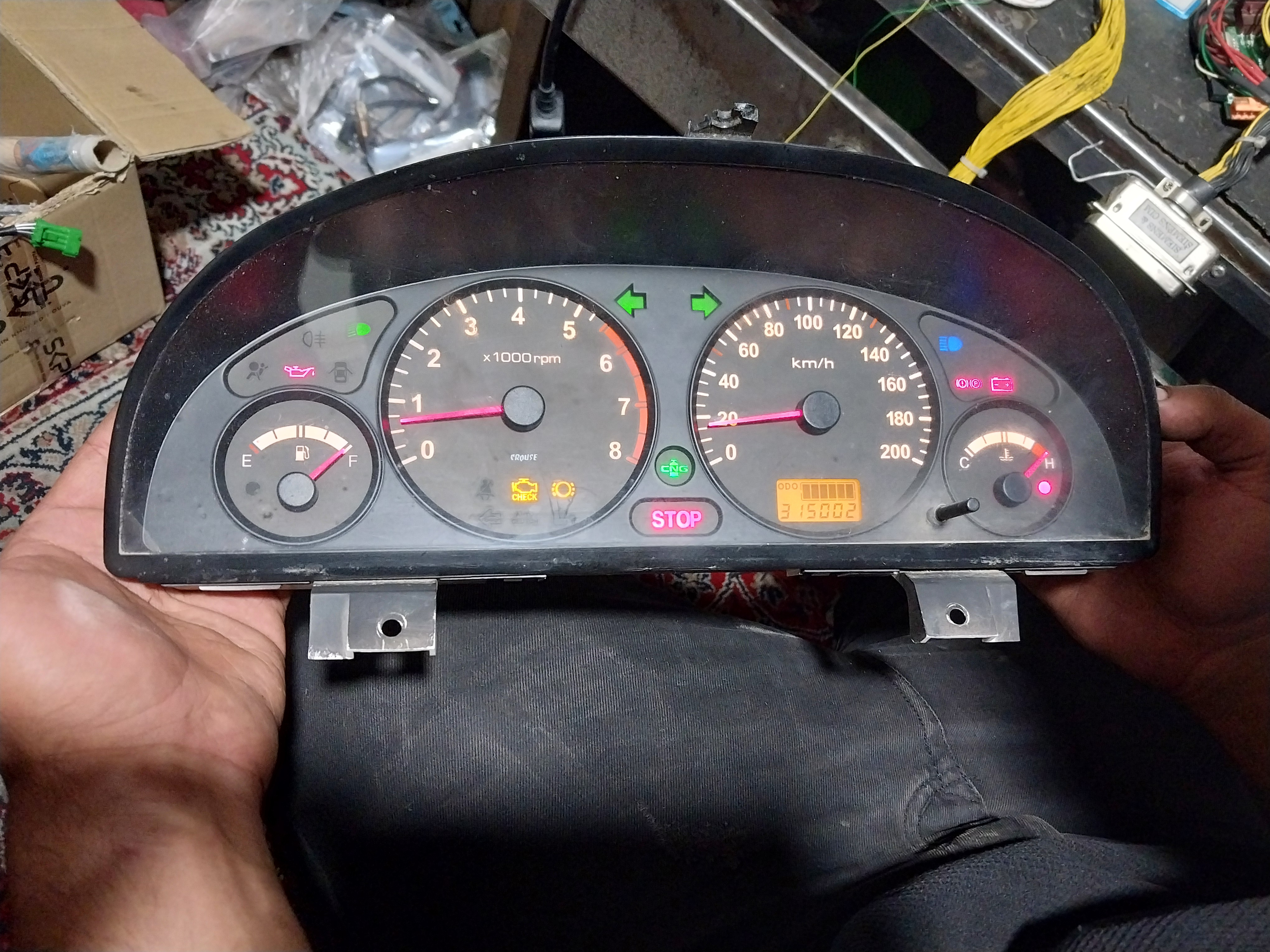 صفحه کیلومتر پژو۴۰۵ دوگانه CNG کروز اصلی